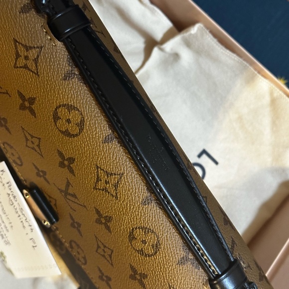 ***SOLD***** BNIB Louis Vuitton Pochette Metis Reverse 2021 - Picture 3 of 16